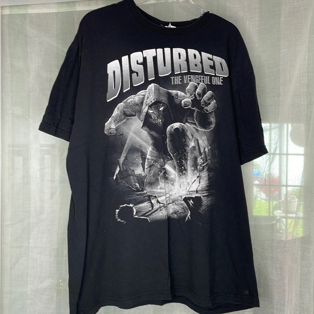 Disturbed the vengeful one Bay Island 2XL 100% cotton men’s black T, excellent!!
